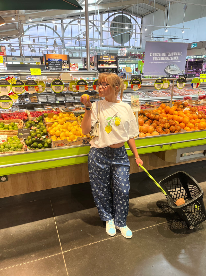 look lemon tee + flowers blue pant + Azura sneakers