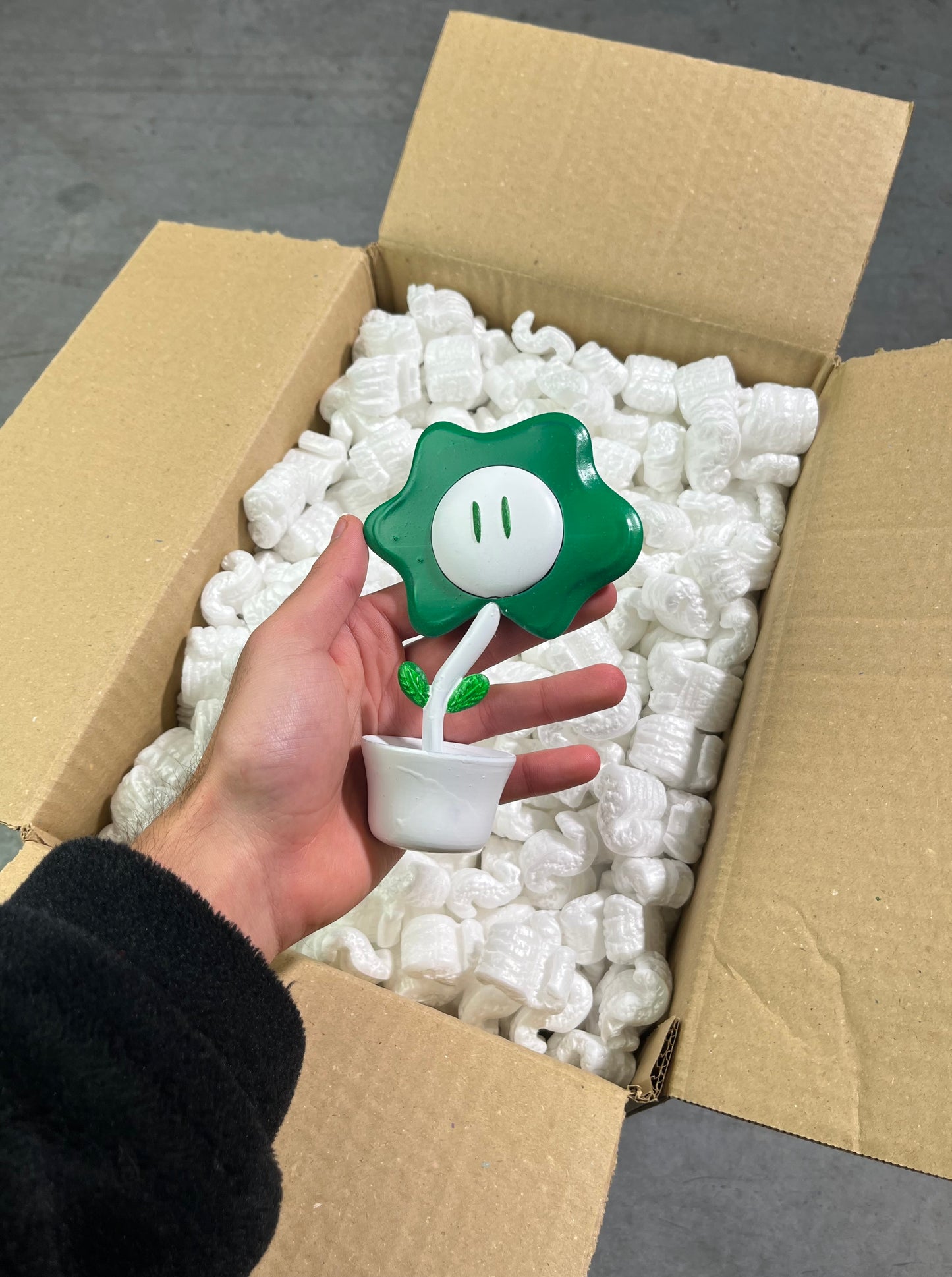 DAISY FLOWER - ART TOY