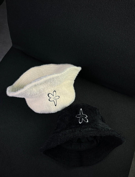 Flower bob - mohair