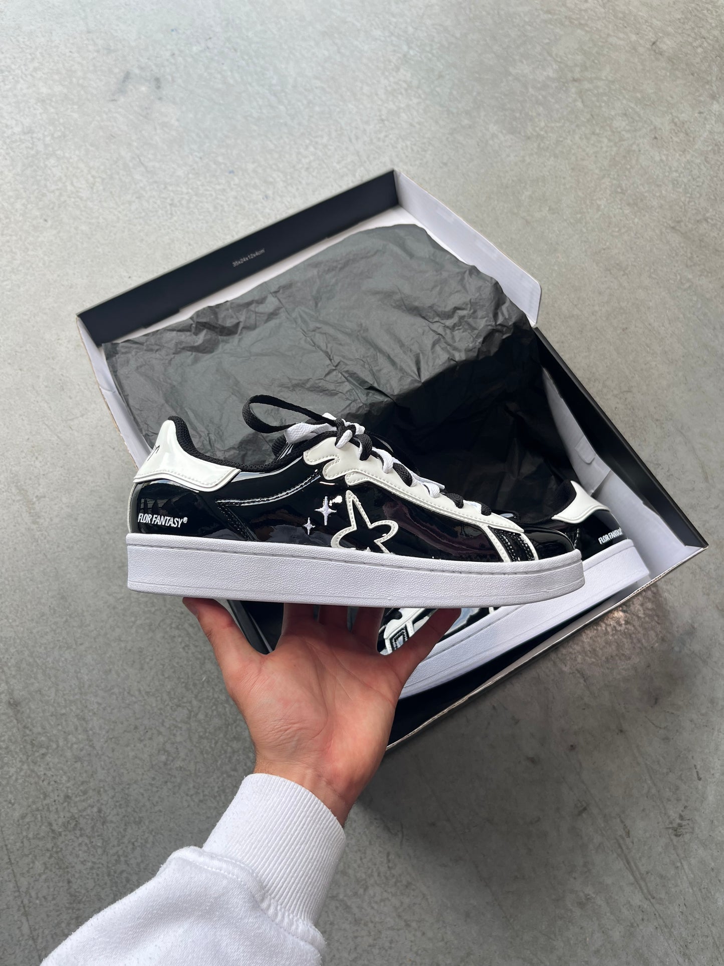 Sneakers - Obsidra cuir vernis*